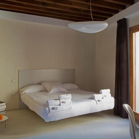 Antidoto Rooms San Agustin - Recomendado Para Adultos Toledo Exterior foto