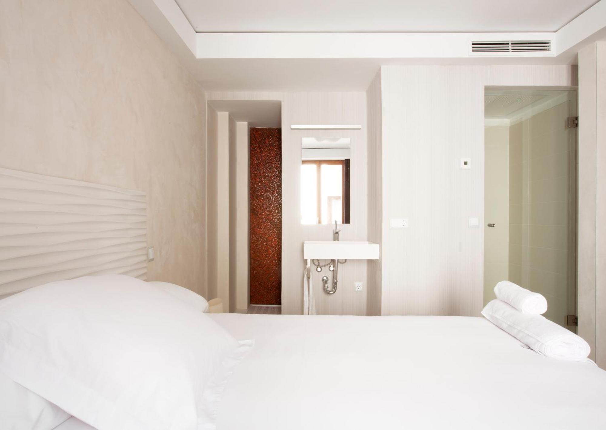 Antidoto Rooms San Agustin - Recomendado Para Adultos Toledo Exterior foto