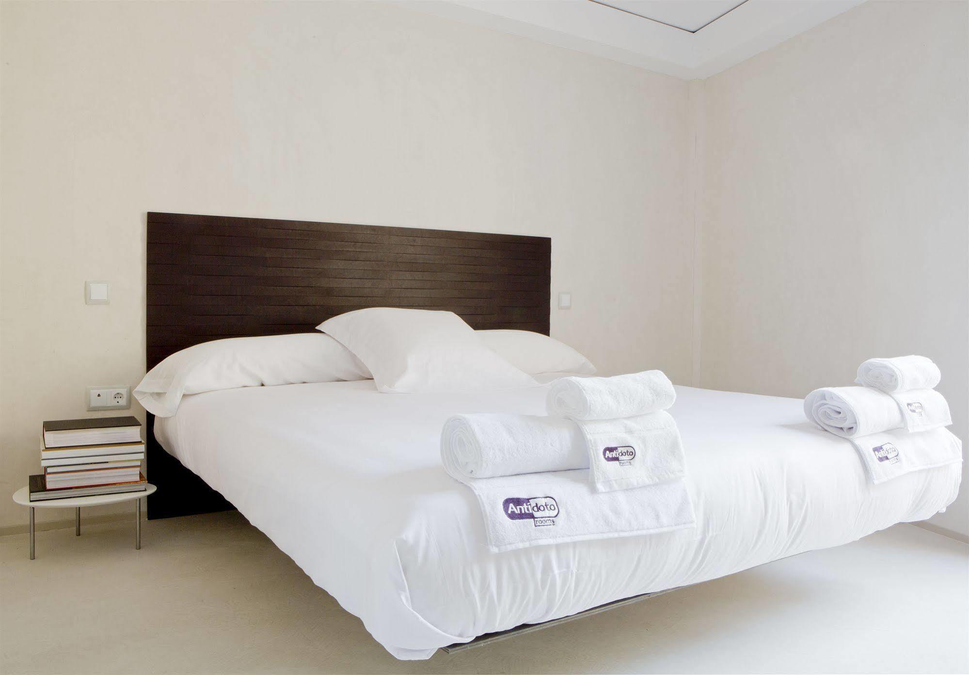 Antidoto Rooms San Agustin - Recomendado Para Adultos Toledo Exterior foto